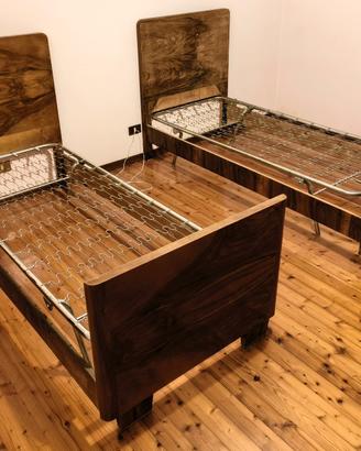 Letti Singoli in Legno con Reti - Anni 50/60