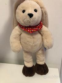Coniglio di peluche