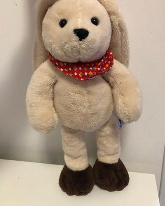 Coniglio di peluche