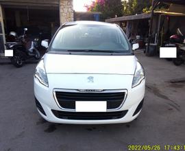 Peugeot 5008 BlueHDi 120 S&S 7 POSTI Allure 16