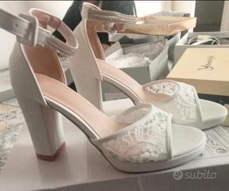 Sandali bianchi con tacco