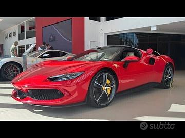 DISPONIAMO DI RICAMBI AUTO FERRARI 296 F171 MATERI