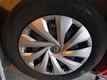 4 pneumatici completi Volkswagen invernali 