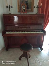 Pianoforte verticale Steinbach