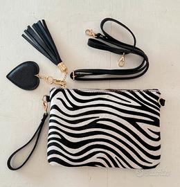 Piattina postina in pelle nera e cavallino zebra