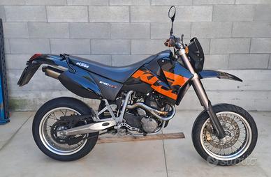 ktm supermoto 640