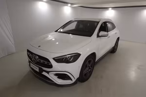 MERCEDES-BENZ GLA (H247) - GLA 200 d Auto