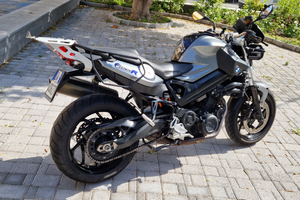 Moto BMW F800R