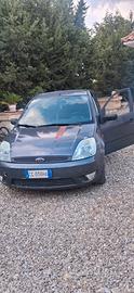 ford fiest 1.4 benzina 