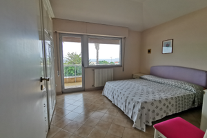 3 Stanze a vindicio vista mare