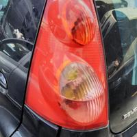 PEUGEOT 107 - FARO POSTERIORE SINISTRO