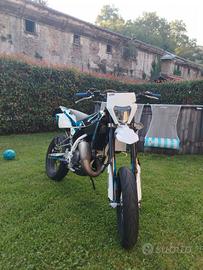 Husqvarna sm 125 del 2013 