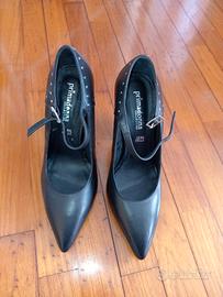 Decolleté nere Primadonna n. 37