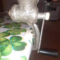 Tritacarne a manovella Vintage Tre Spade n.1