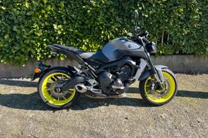 Yamaha mt-09