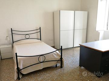 Camera da letto stanza singola Sassari