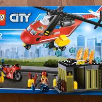 LEGO® City. Unità di risposta antincendio.