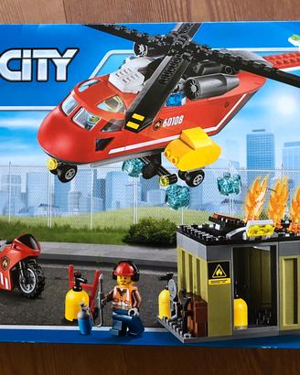 LEGO® City. Unità di risposta antincendio.