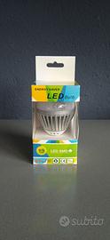 Lampadina a Bulbo LED E14 5W 4100K