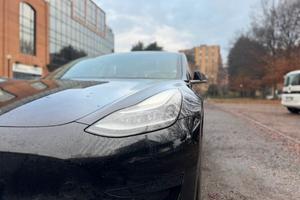 Tesla Model 3 (2020)