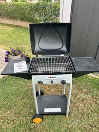 Nuovo barbecue a gas