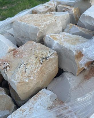 Blocchetti in pietra