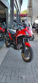 Moto Morini X-Cape 649 cerchi oro