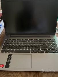 Pc portatile lenovo ryzen 5 nuovo