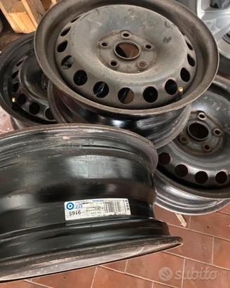 Cerchi in ferro originali Volkswagen 15” GOLF