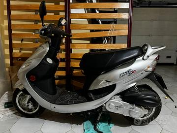 scooter immacolato