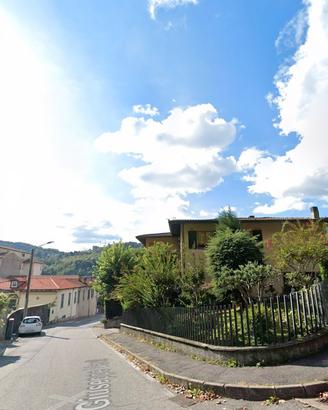 Trilocale a maslianico con posto auto