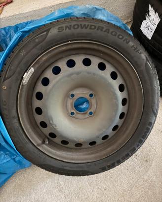 Gomme 195 50 r16 con dischi di ferro