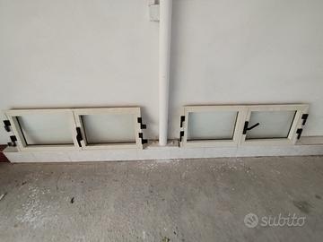 Finestre in alluminio senza telaio