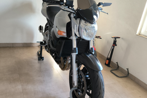 Suzuki Gsr 600
