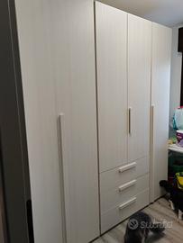 ARMADIO BIANCO NUOVO