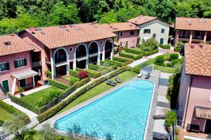 4 LOCALI A COSTERMANO