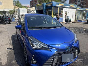 Yaris hibrid Y20