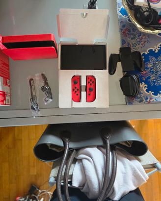 Nintendo Switch Oled (Confezione Completa)