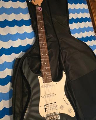 Chitarra elettrica Yamaha EG 112+custodia e stand