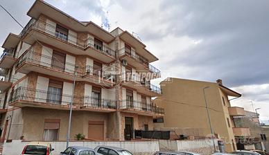 BILOCALE CON ASCENSORE A SAN FILIPPO INFERIORE