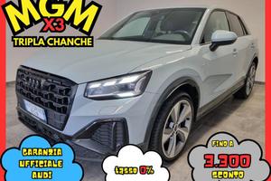 AUDI Q2 40 TFSI quattro S tronic SLINE Identity