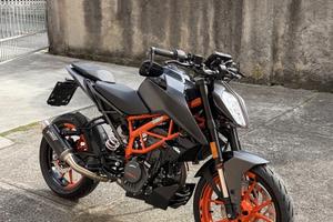 KTM Duke 125 (2023)