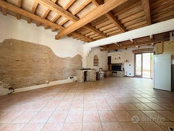 Appartamento con scoperto privato N/532