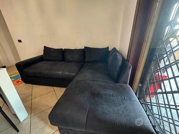 Divano con chaise longue