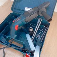 trapano Bosch con accessori 