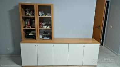 Mobile sala con vetrina 