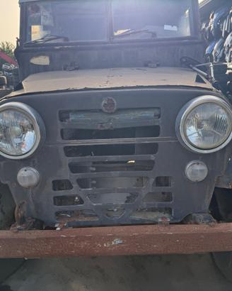 Disponibili ricambi usati per Alfa Romeo 1900 M