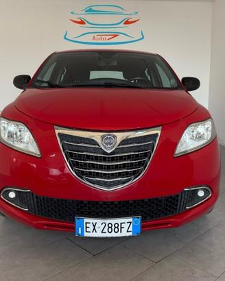 LANCIA Ypsilon 1.2 69 CV 5 porte Platinum