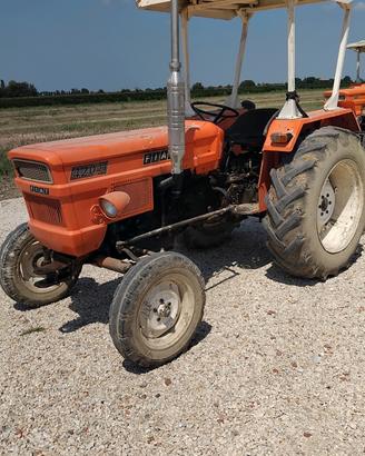 Trattore fiat 420
