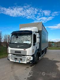 Motrice Volvo FL 7m